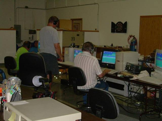 KB9INF0179 Still hard at it